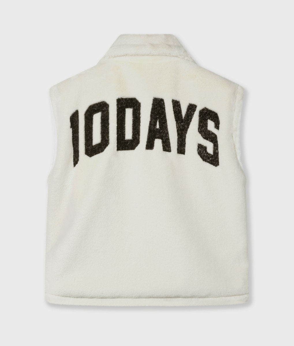 10 DAYS STATEMENT LAMMY GILET