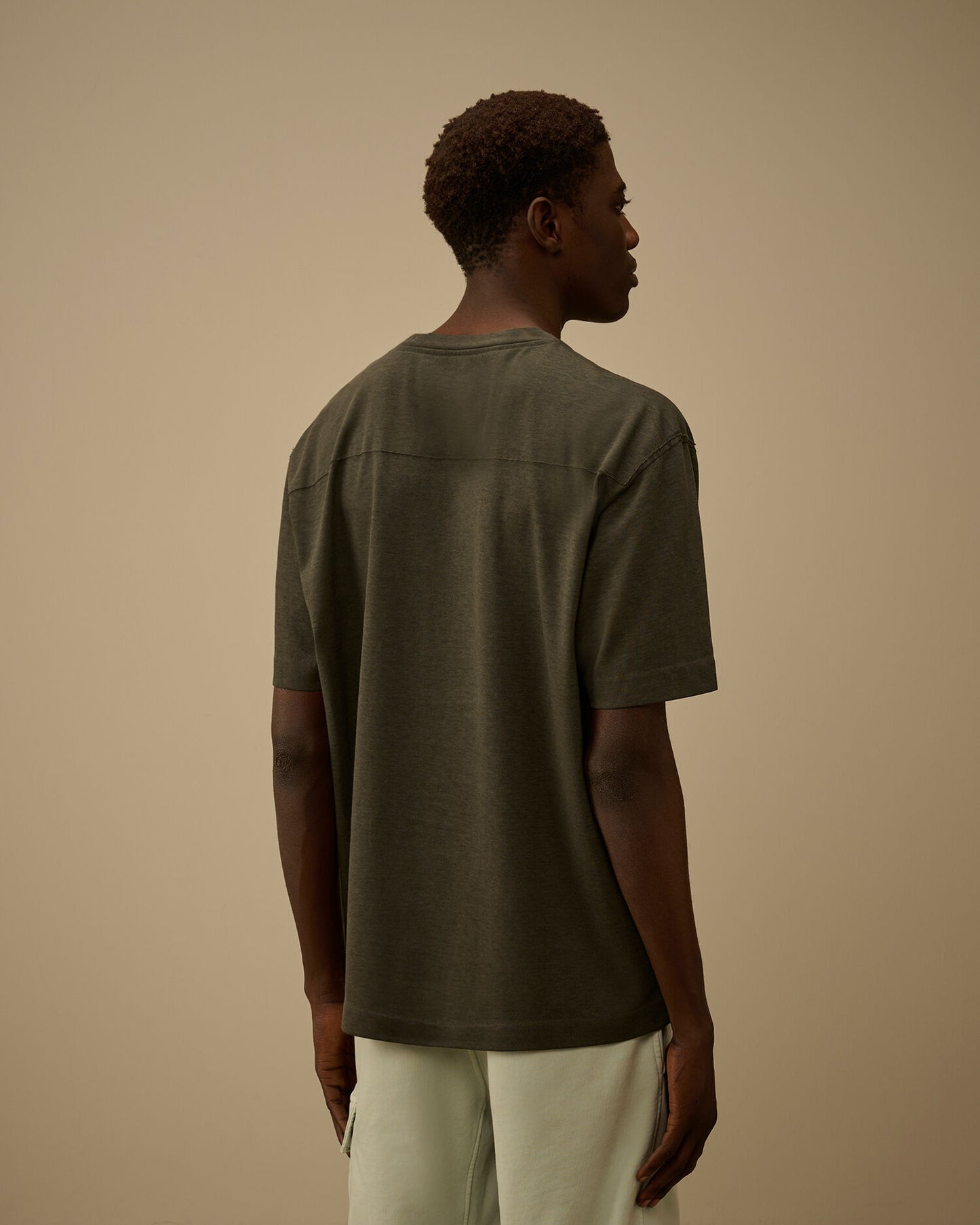 CP COMPANY 20/1 JERSEY PLATED LOGO T-SHIRT