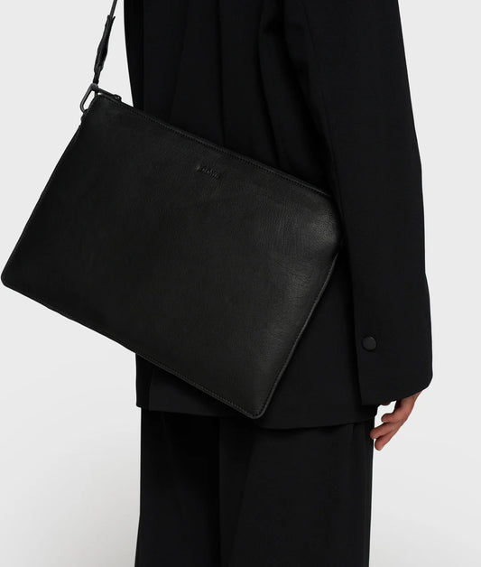 10 DAYS THE FORMAL POUCH