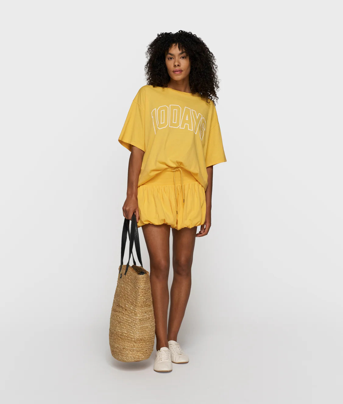10 DAYS LOGO TEE