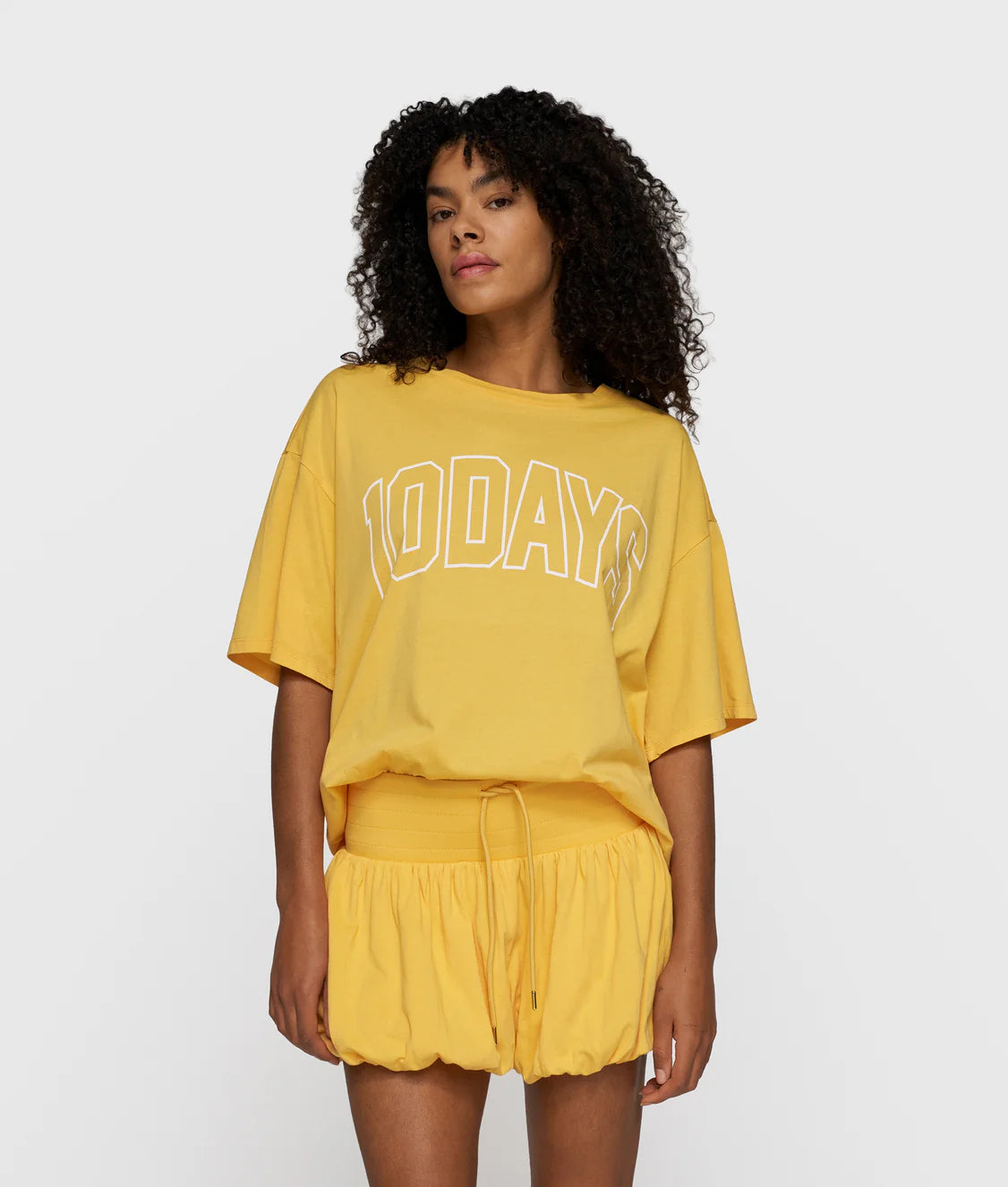 10 DAYS LOGO TEE